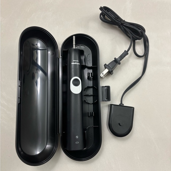 Philips Sonicare Electric Toothbrush - Picture 1 of 1